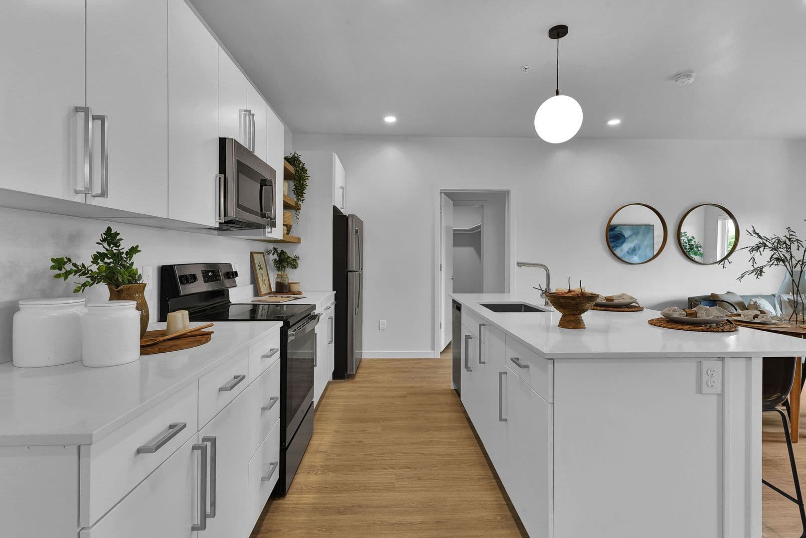 Boise Apartment: 2550 West Targee ST