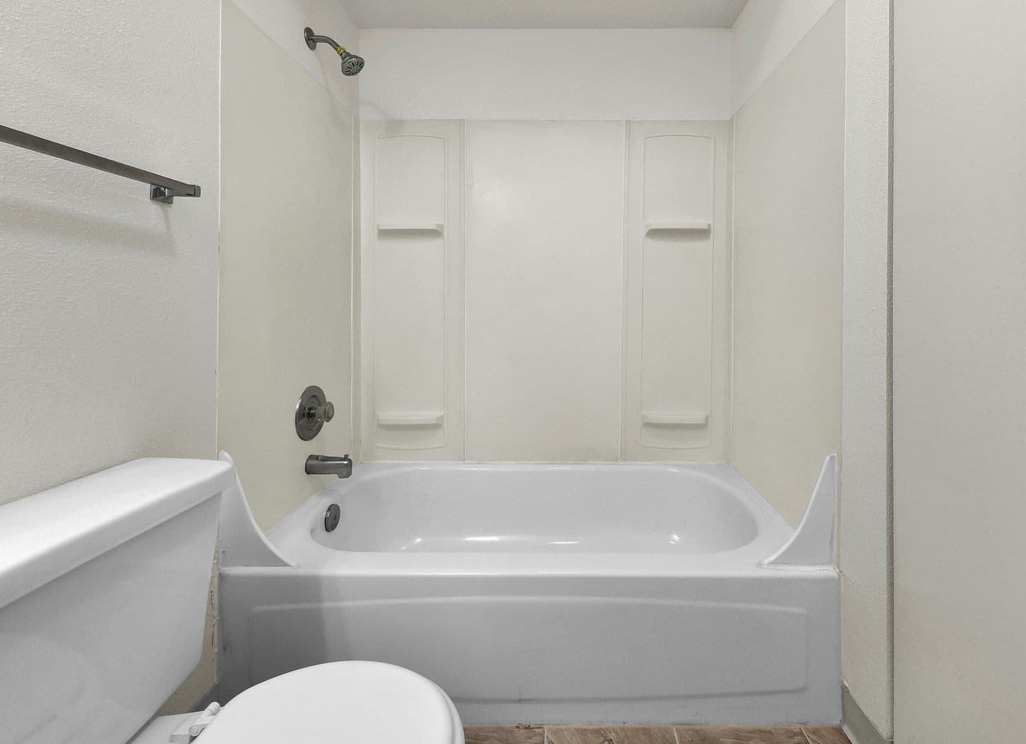 Boise Apartment: 1006 S Hilton ST
