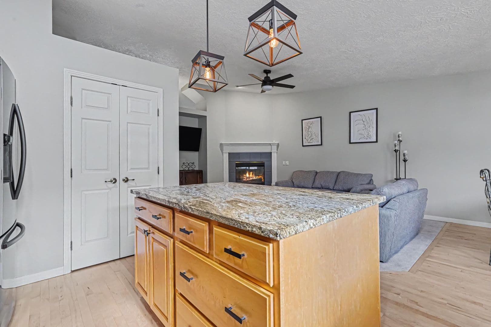 Garden City House: 4023 N Bayou Ln