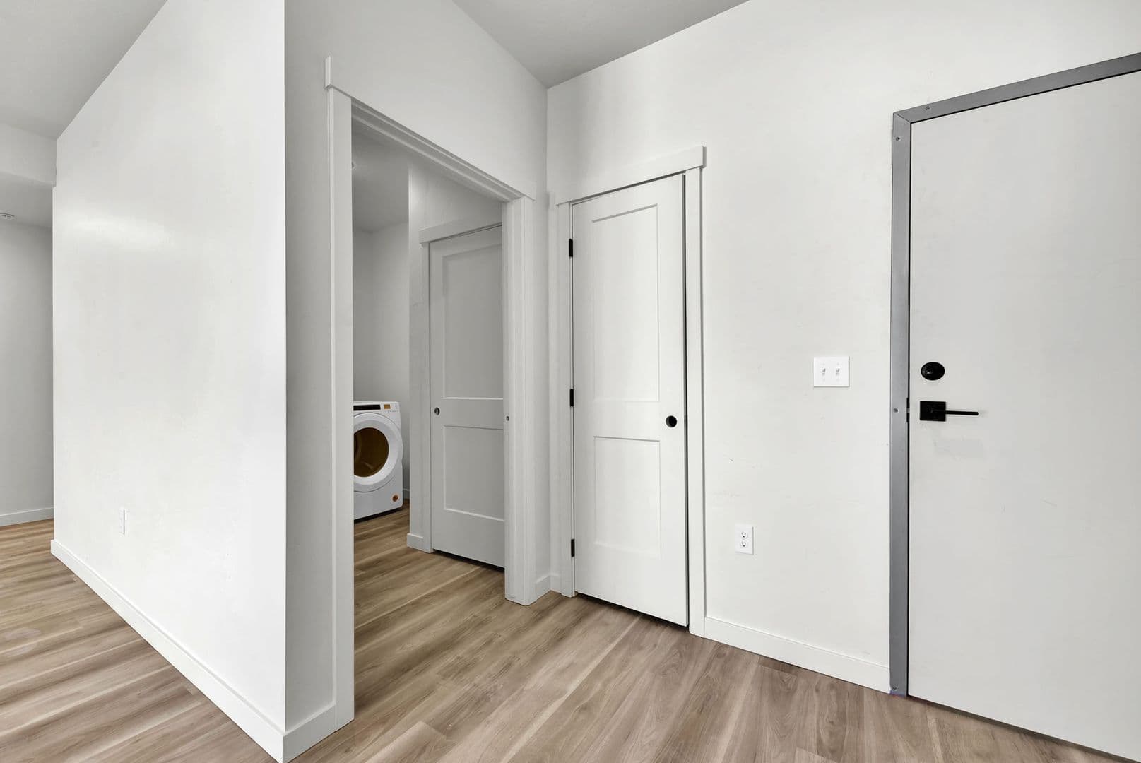Boise Apartment: 2408-2412 S Broadway Ave