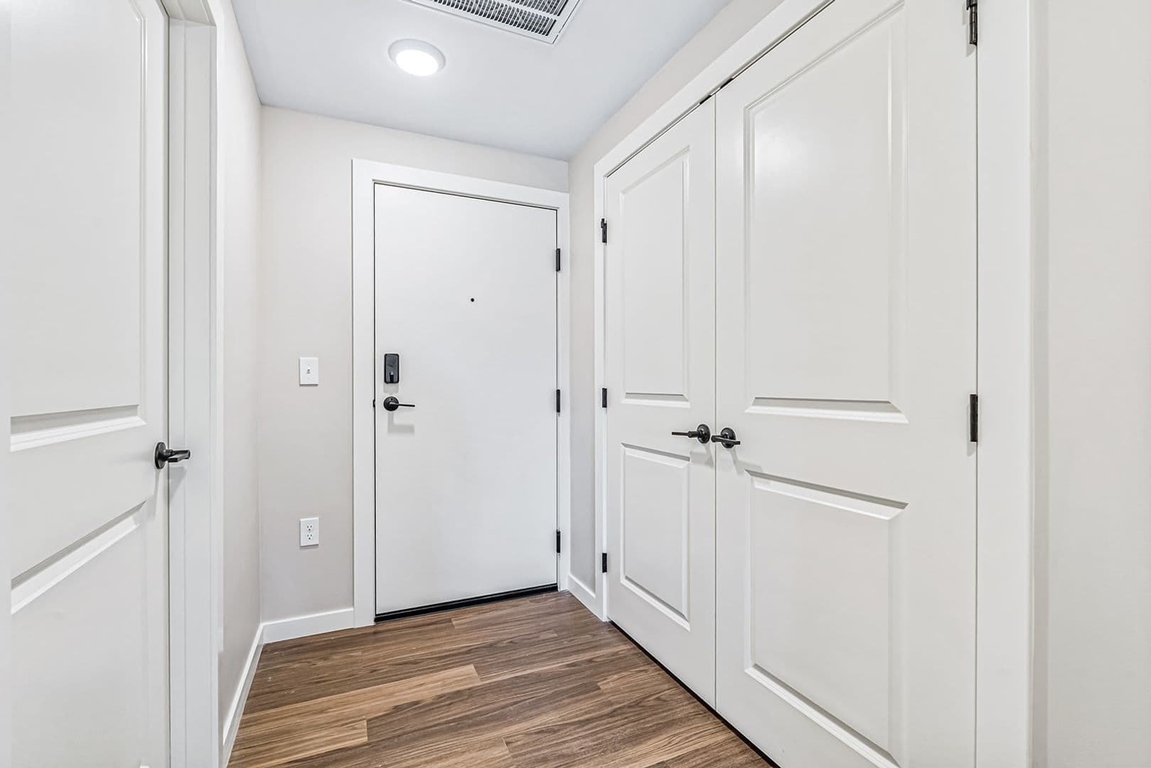 Nampa Apartment: 17051 N Blackmore Ln