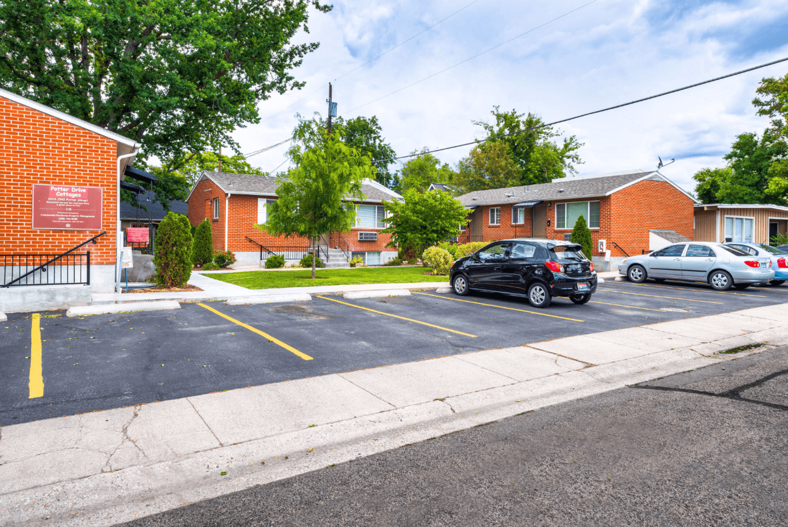 Boise Apartment: 1934 Potter ST
