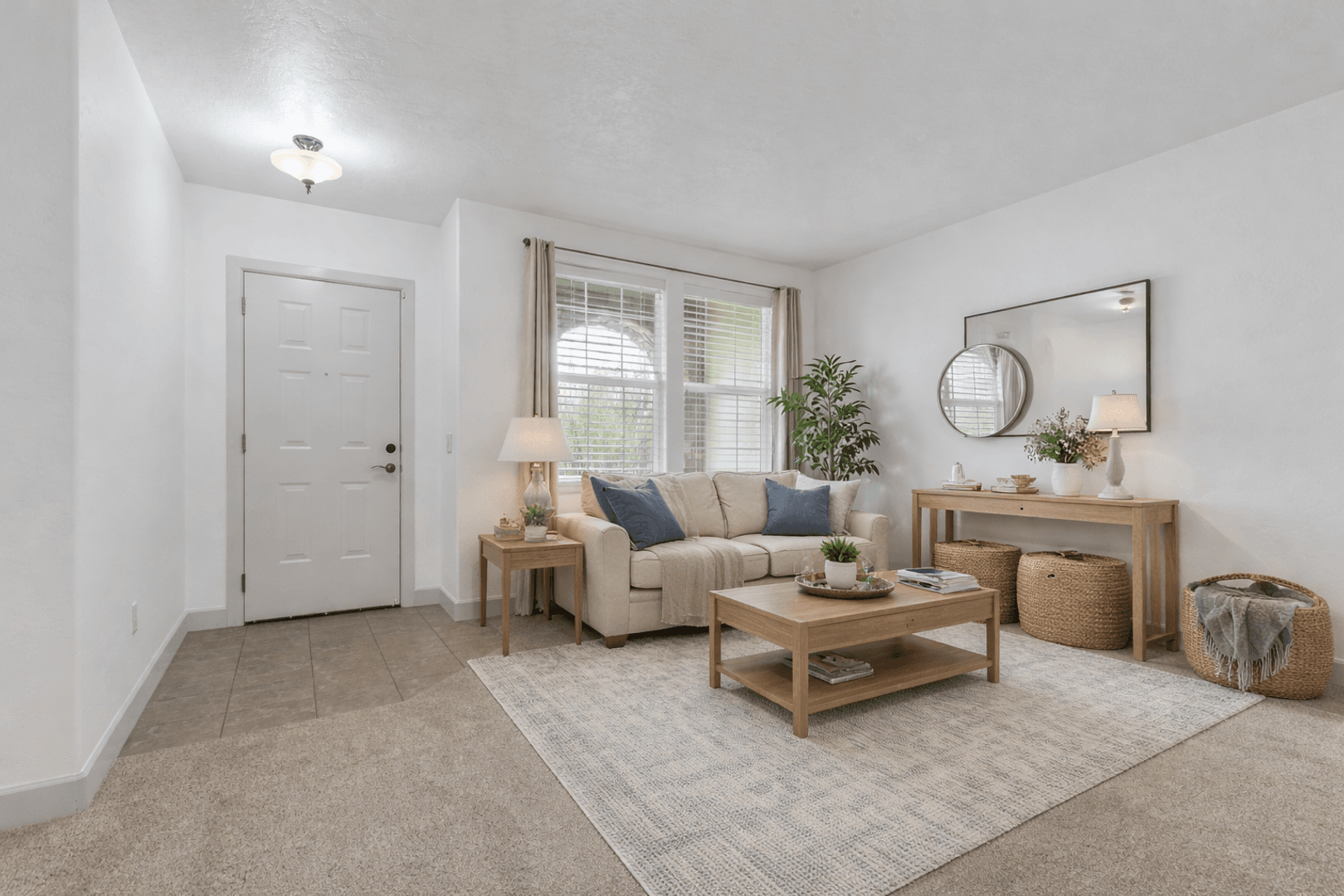 Eagle House: 1152 E Winding Creek