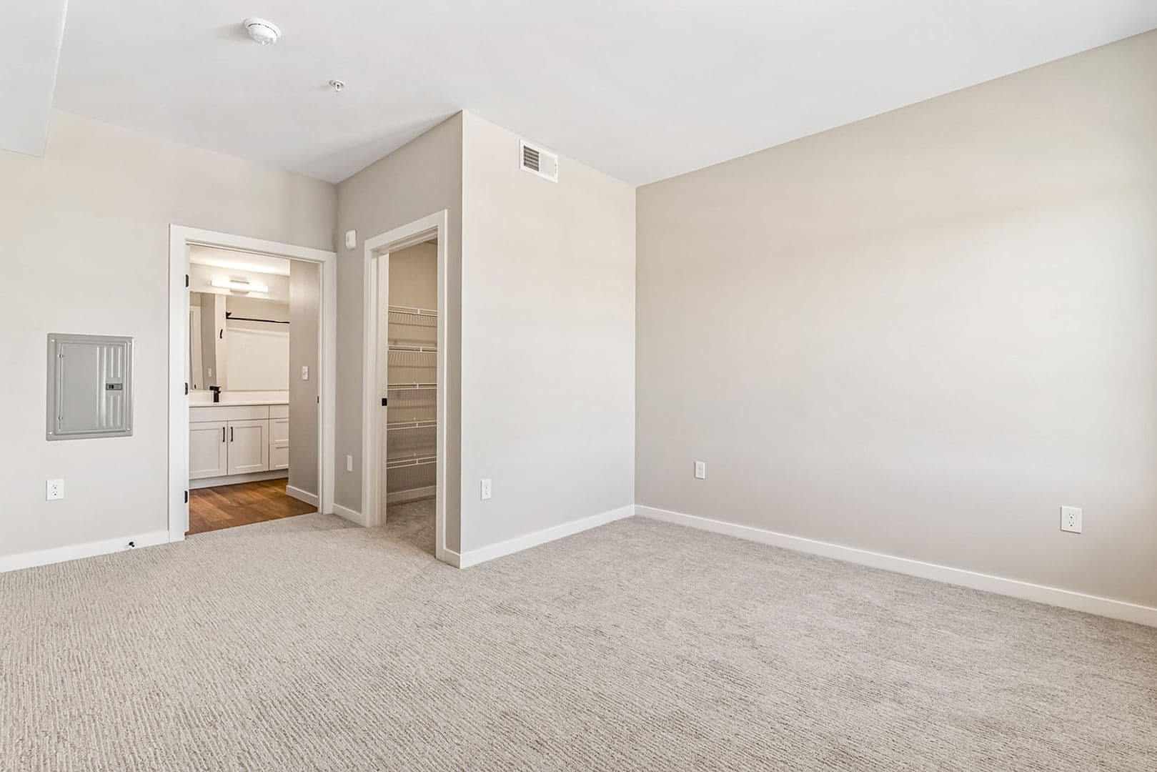 Nampa Apartment: 17051 N Blackmore Ln