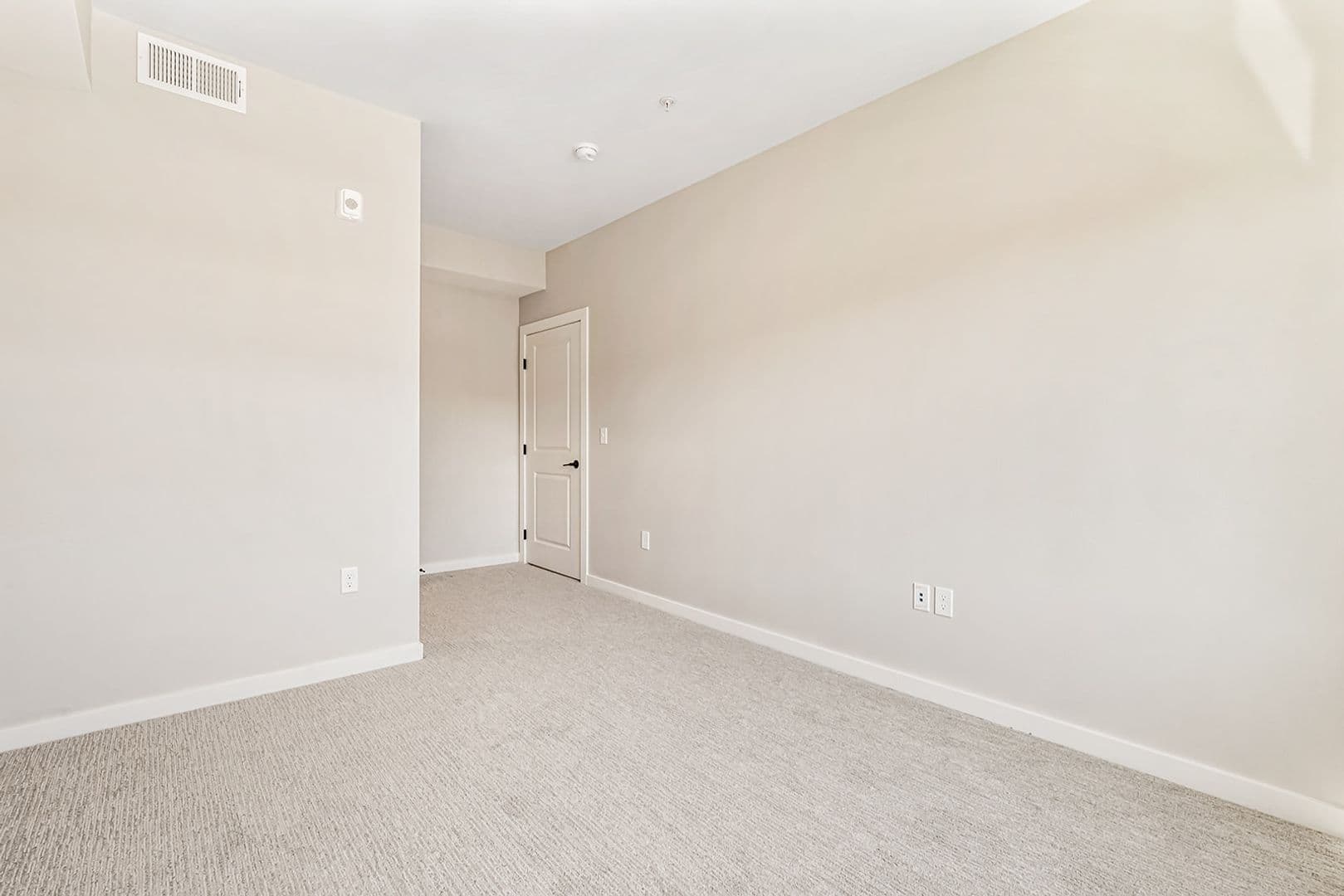 Nampa Apartment: 17051 N Blackmore Ln