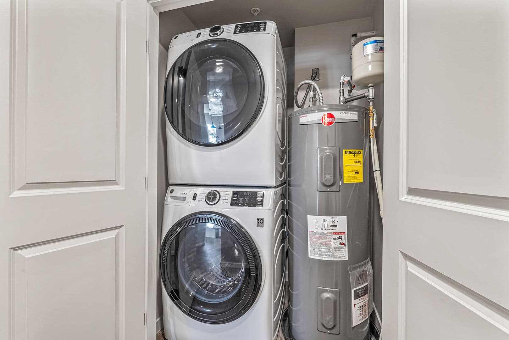 Nampa Apartment: 17051 N Blackmore Ln
