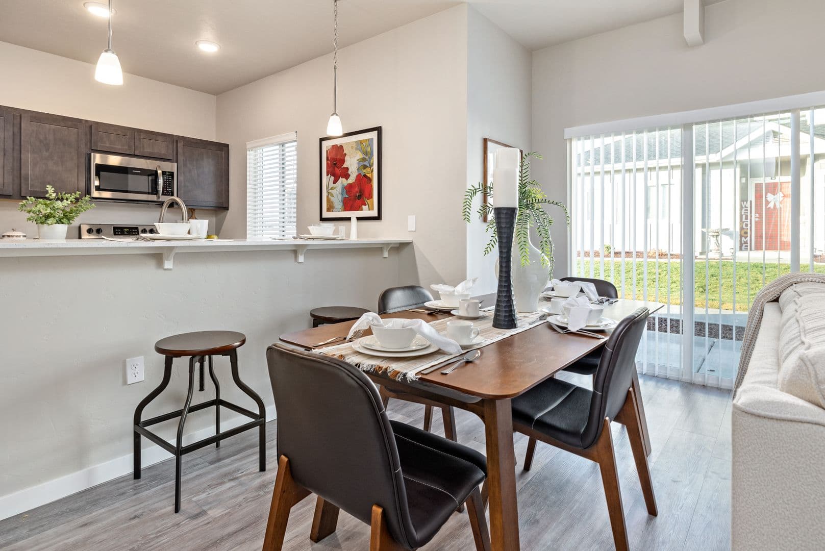 Nampa Townhome: 2601 Sunny Ridge Rd - 104