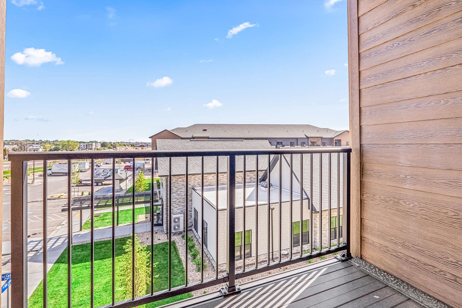 Nampa Apartment: 17051 N Blackmore Ln