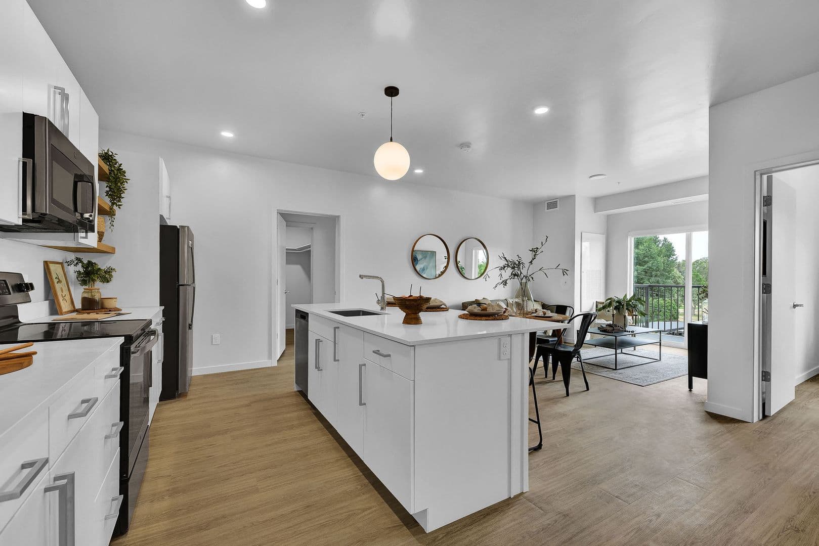 Boise Apartment: 2550 West Targee ST