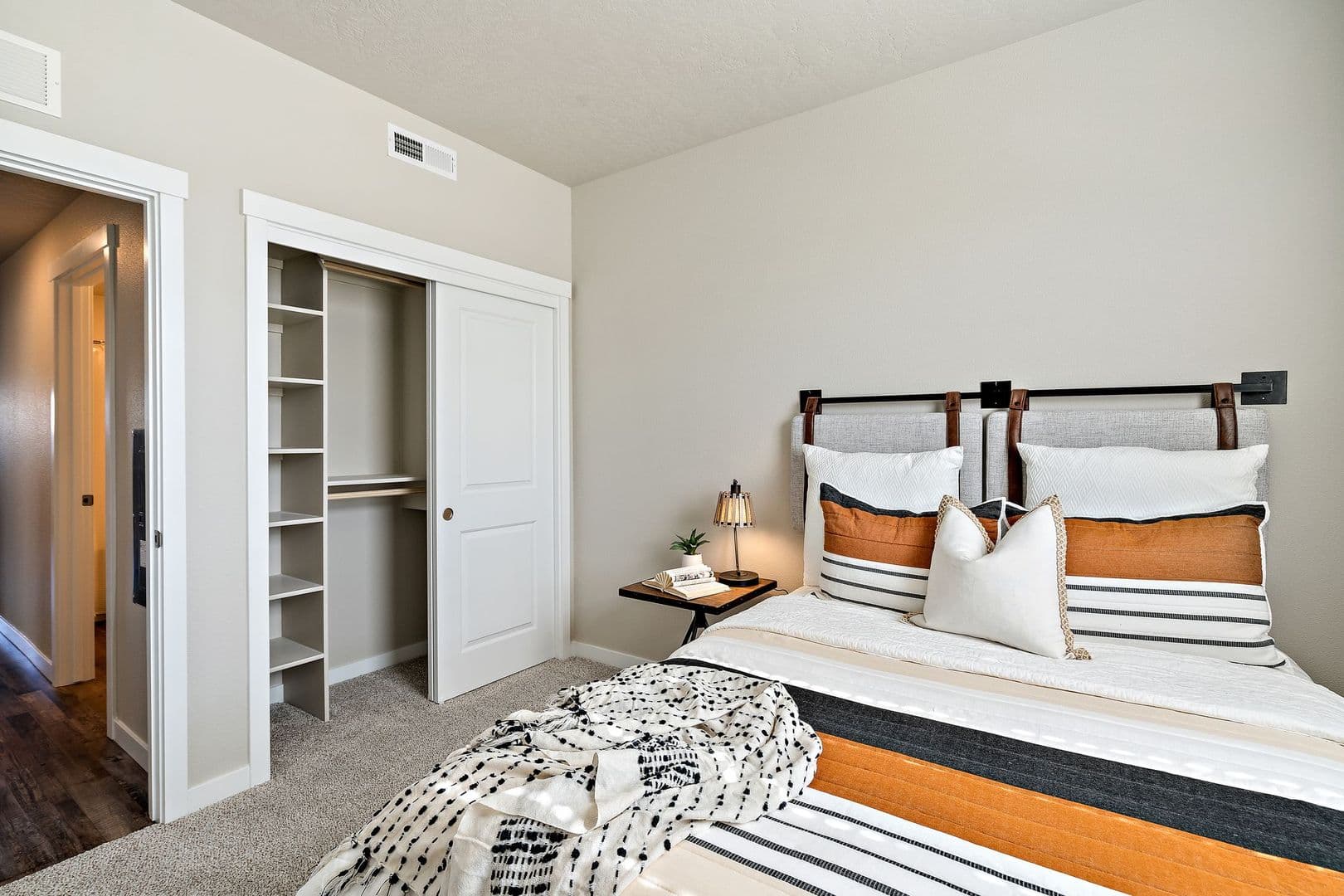 Nampa Apartment: 12086 W Greenstone ST
