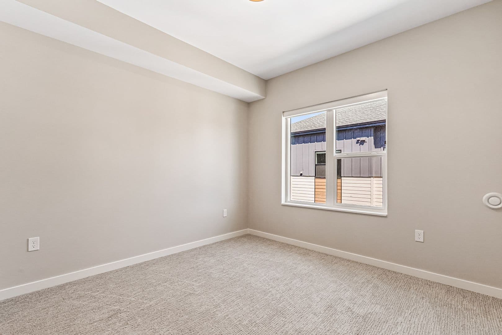 Nampa Apartment: 17051 N Blackmore Ln