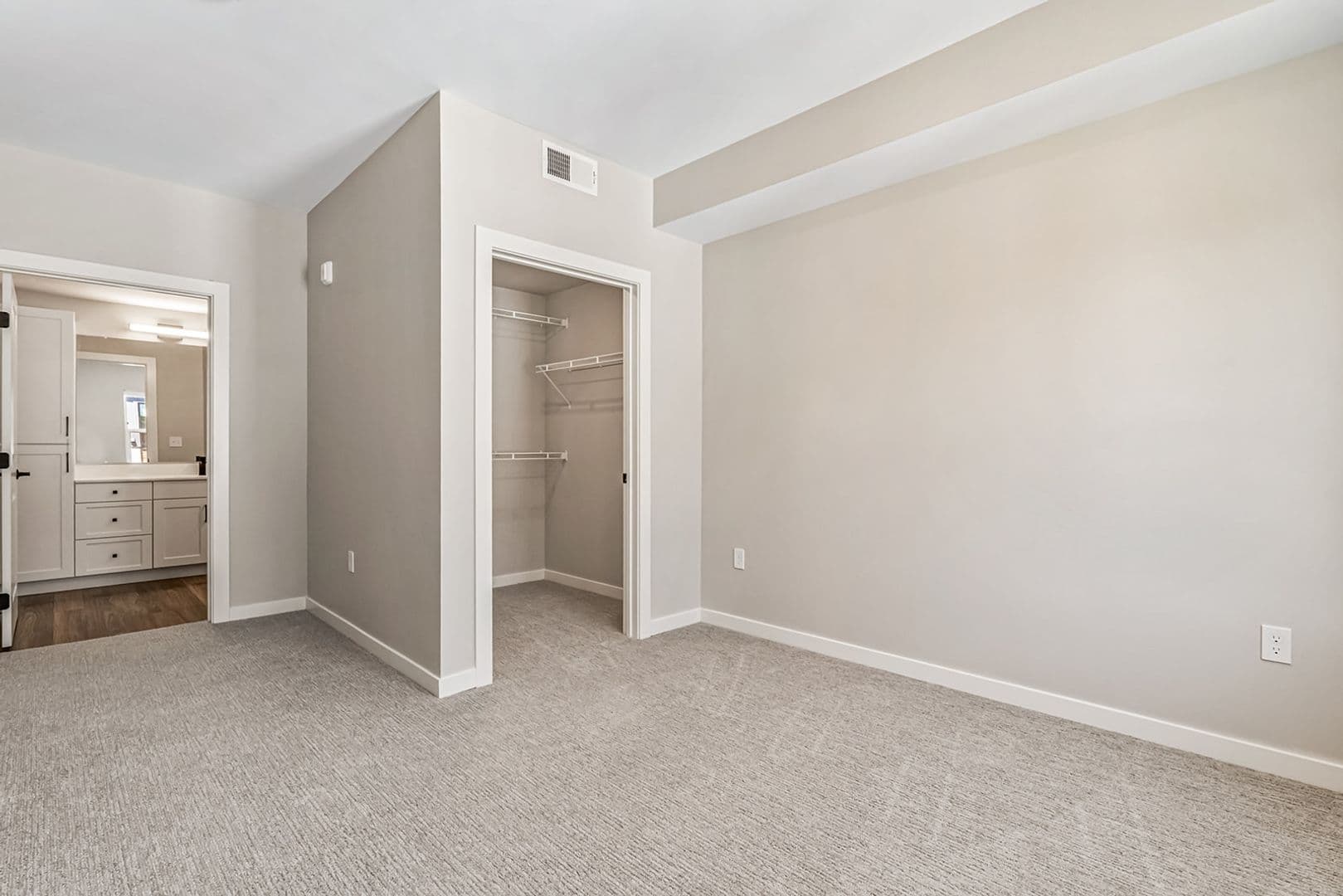 Nampa Apartment: 17051 N Blackmore Ln