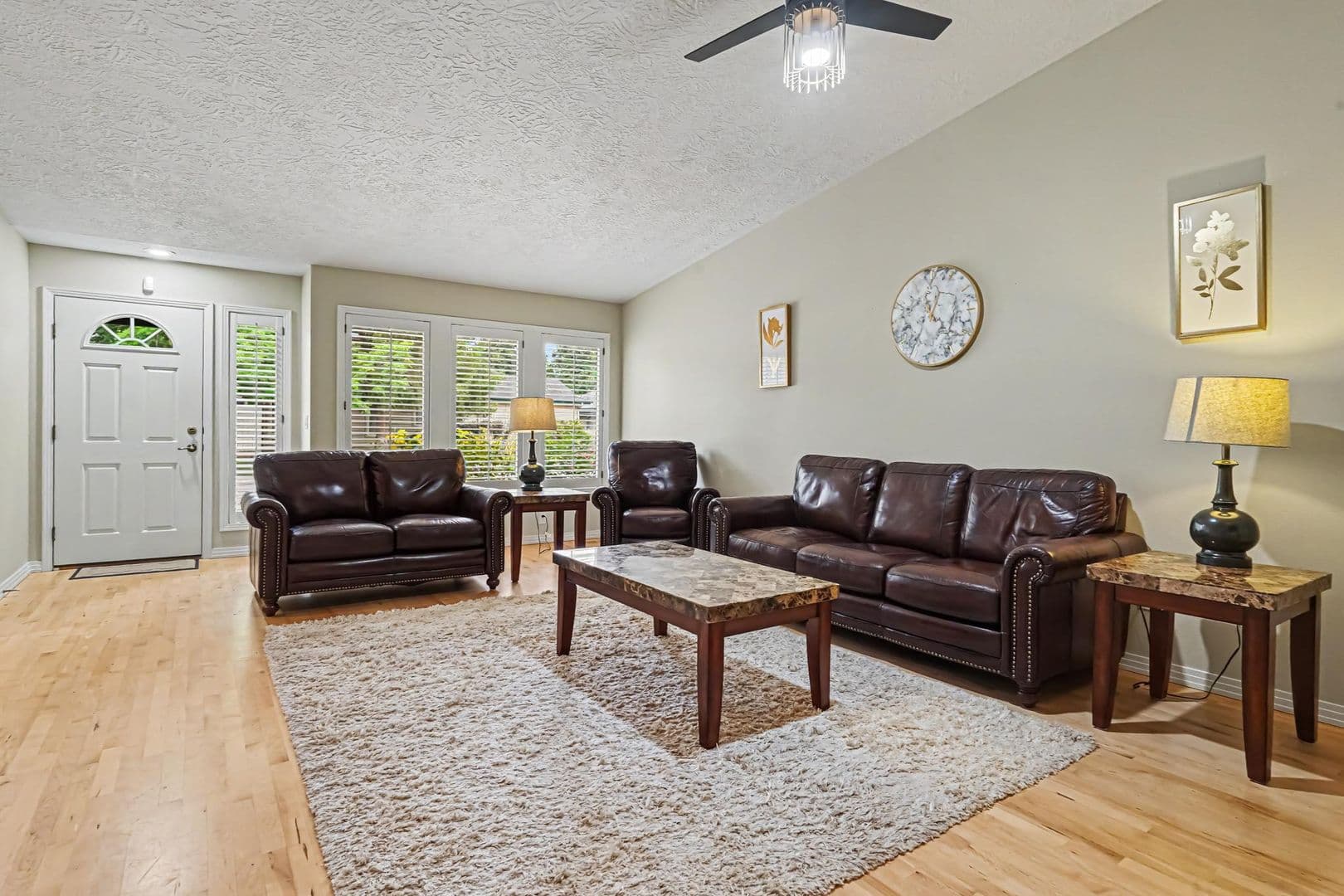 Garden City House: 4023 N Bayou Ln