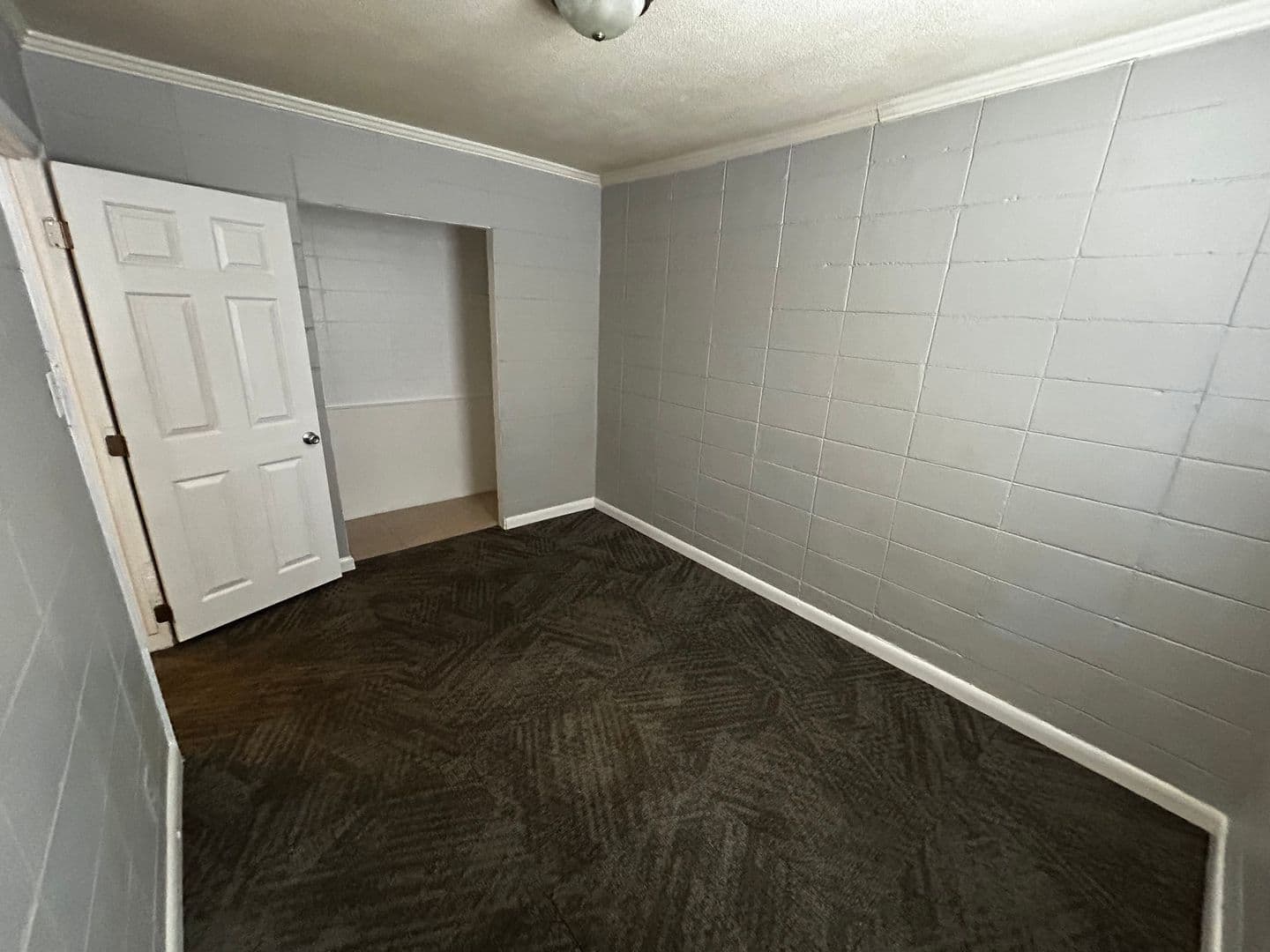 Jacksonville House: 111 Morton St