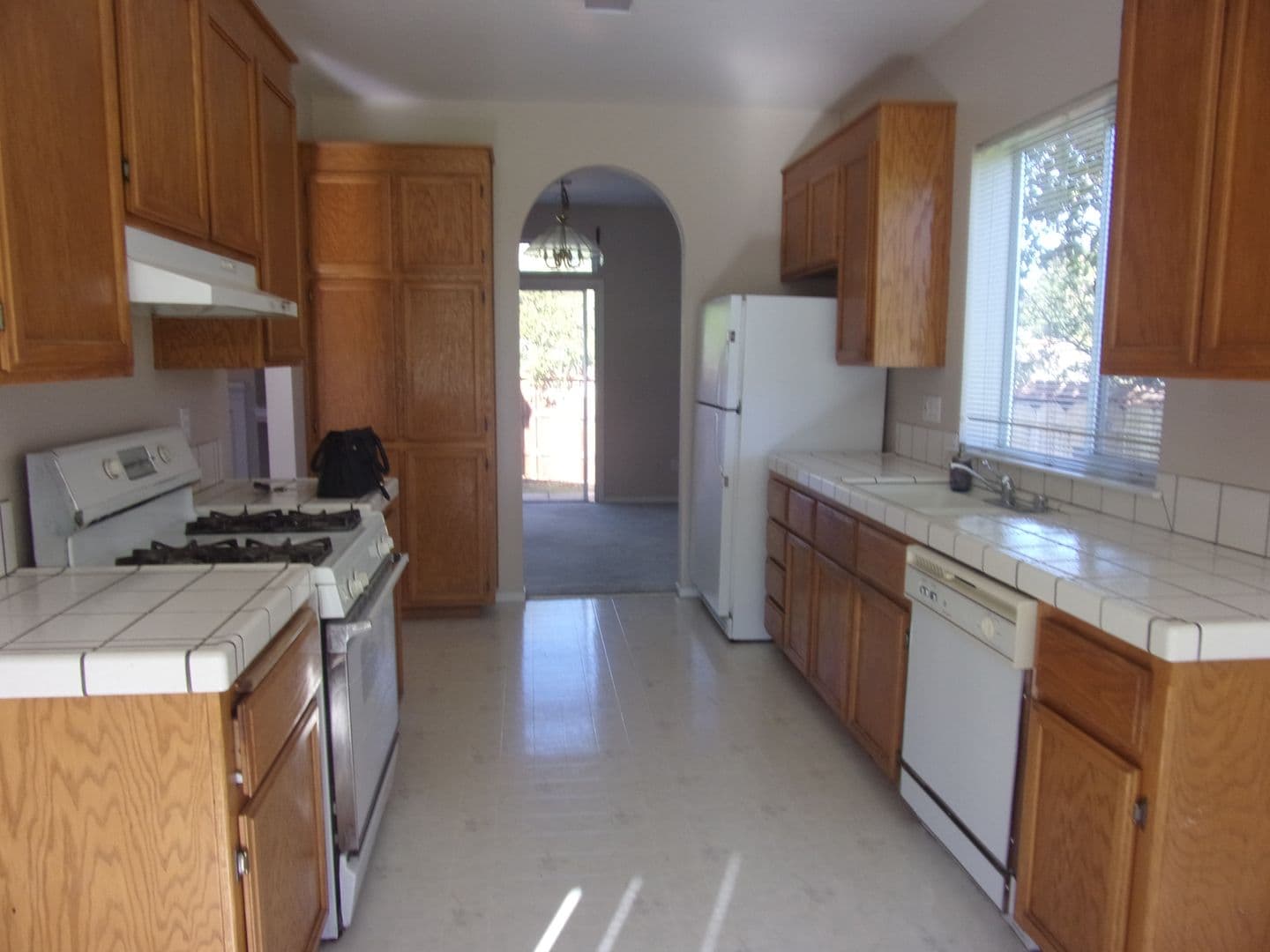 Suisun City House: 1609 Paseo Flores Drive