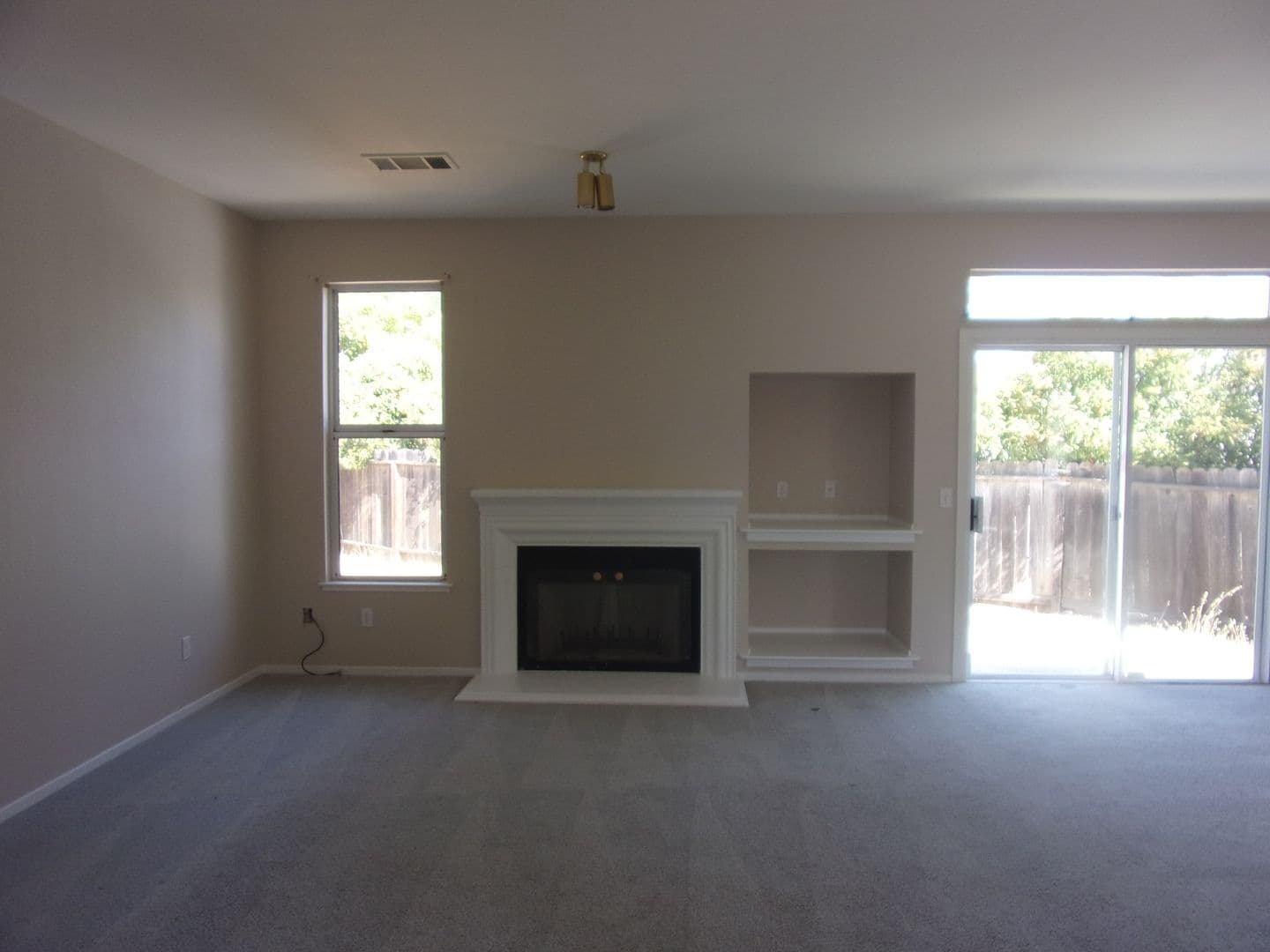 Suisun City House: 1609 Paseo Flores Drive