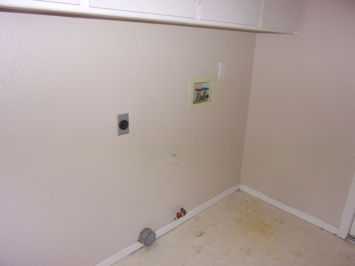 Suisun City House: 1609 Paseo Flores Drive