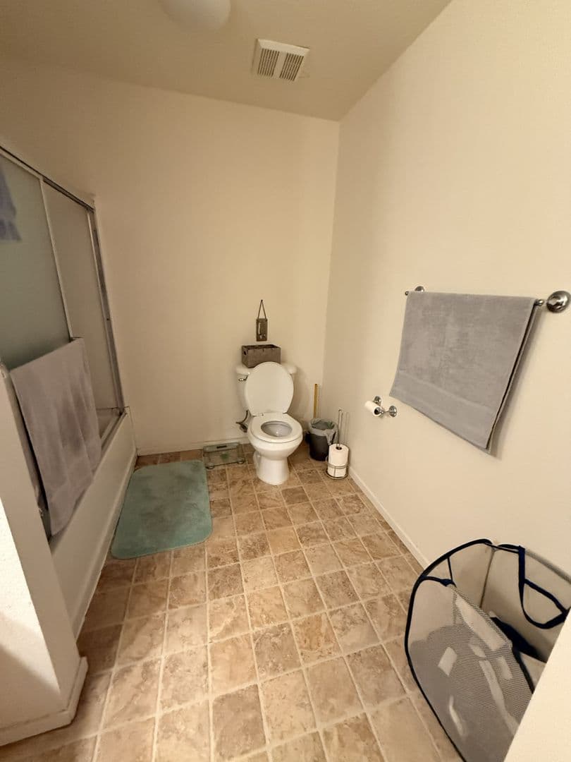 Vacaville Condo: 2001 Eastwood Drive #60
