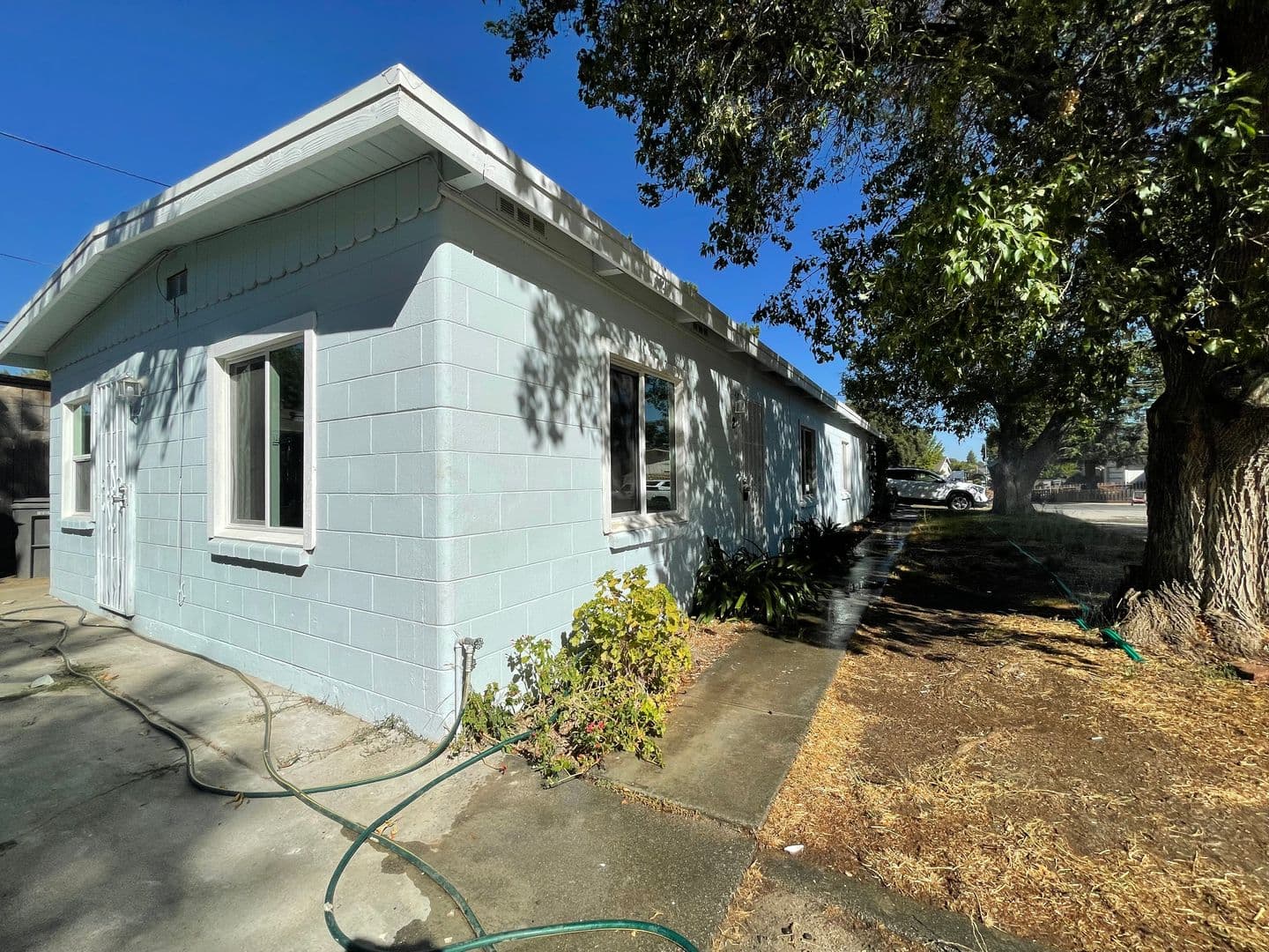 Winters Apartment: 18 Anderson Ave.