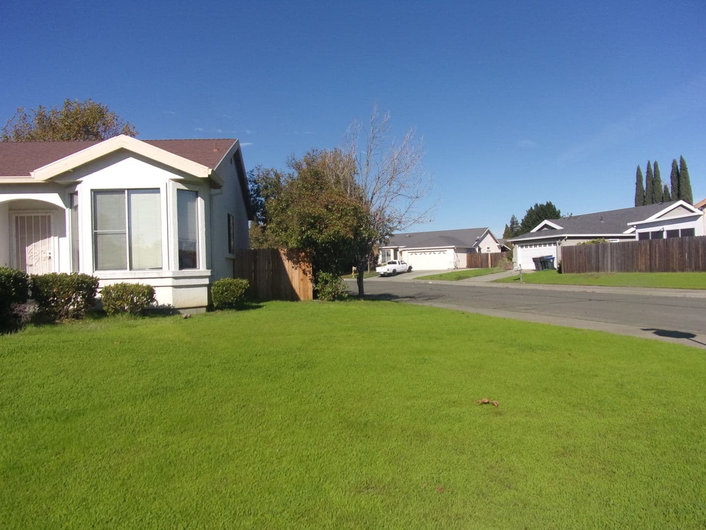 Suisun City House: 1609 Paseo Flores Drive