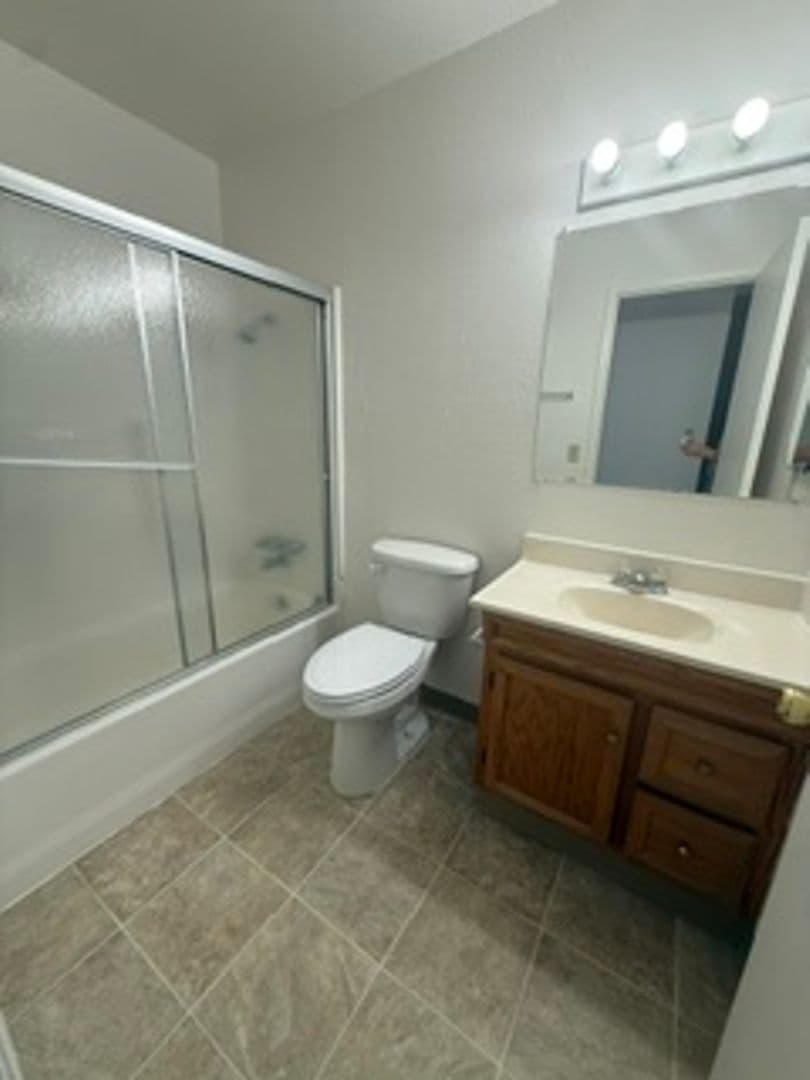Vacaville House: 509 Gregory Dr.