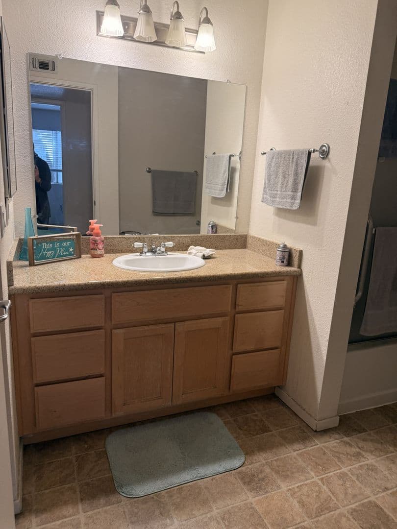 Vacaville Condo: 2001 Eastwood Drive #60