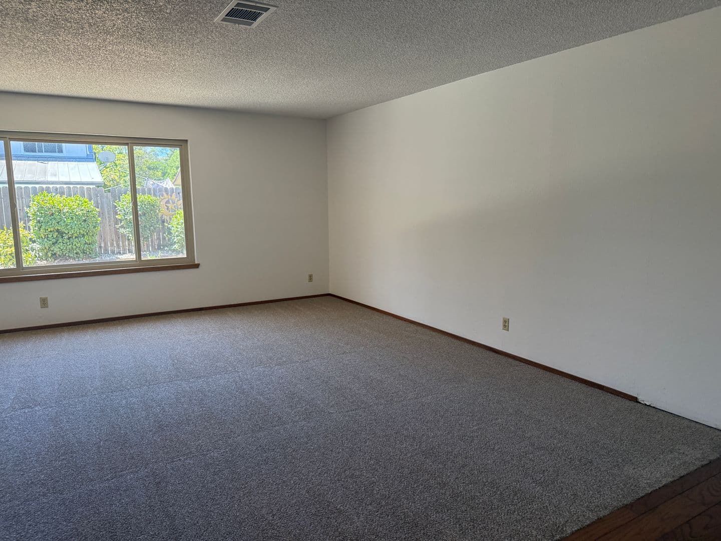 Vacaville House: 718 Linwood St.