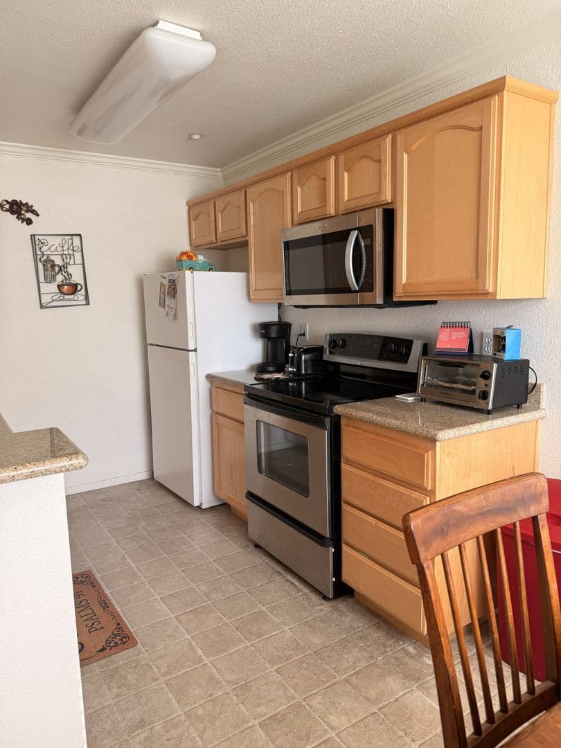 Vacaville Condo: 2001 Eastwood Drive #60
