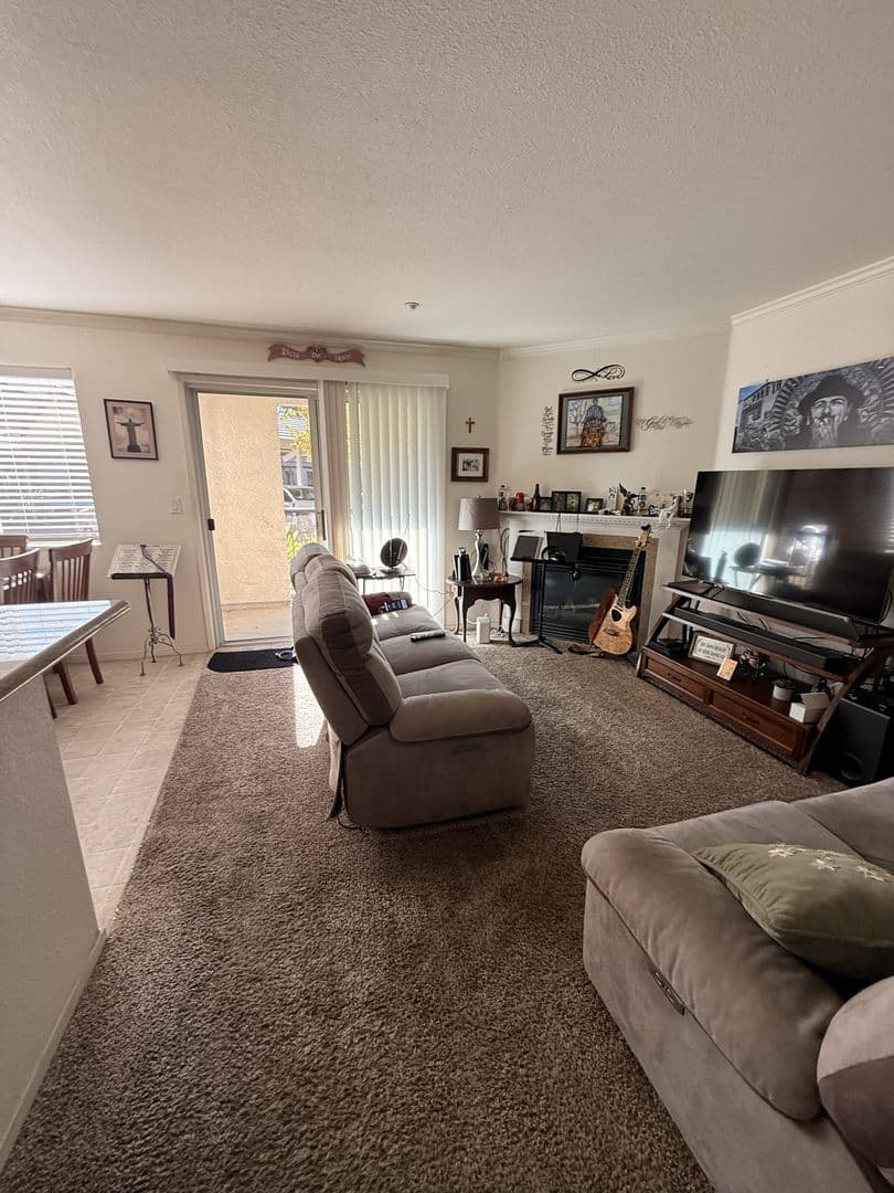 Vacaville Condo: 2001 Eastwood Drive #60