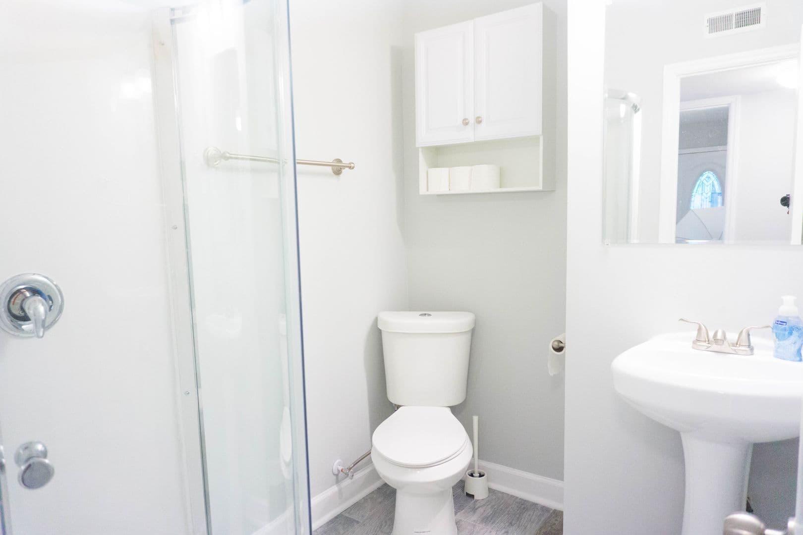 Charlotte Apartment: 512 Riverwood Drive