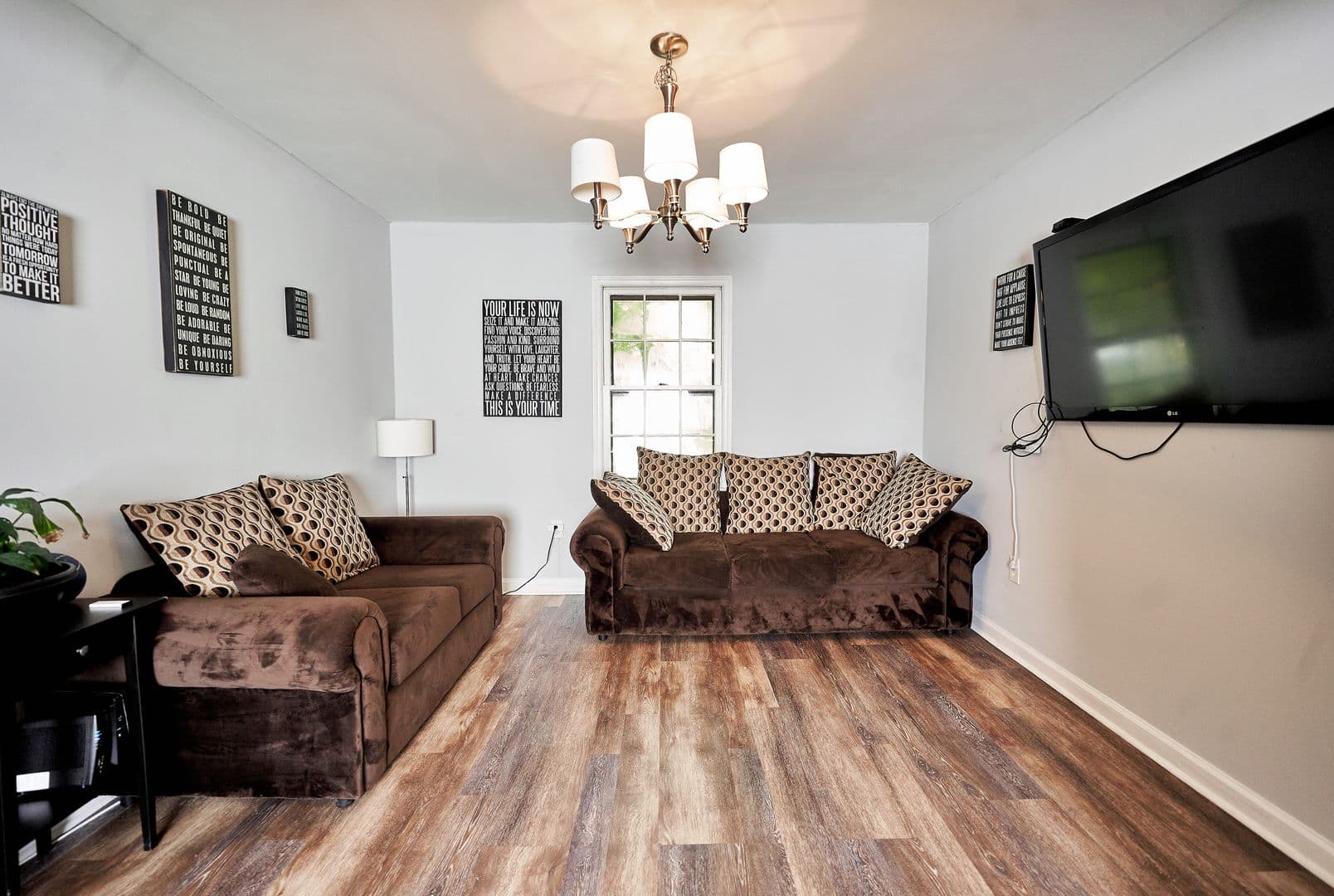 Charlotte Apartment: 512 Riverwood Drive