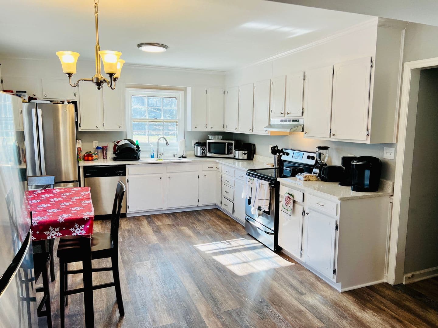 Charlotte Apartment: 512 Riverwood Drive