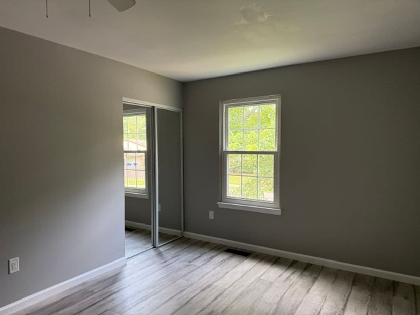 Waldorf House: 1038 Bannister Circle