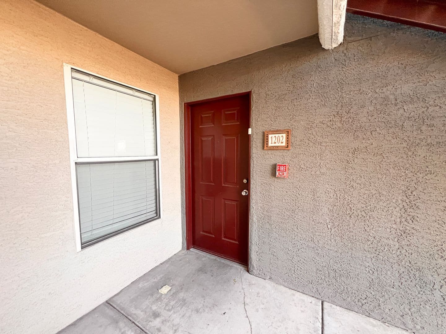 Las Vegas House: 5055 W. Hacienda Ave #1202