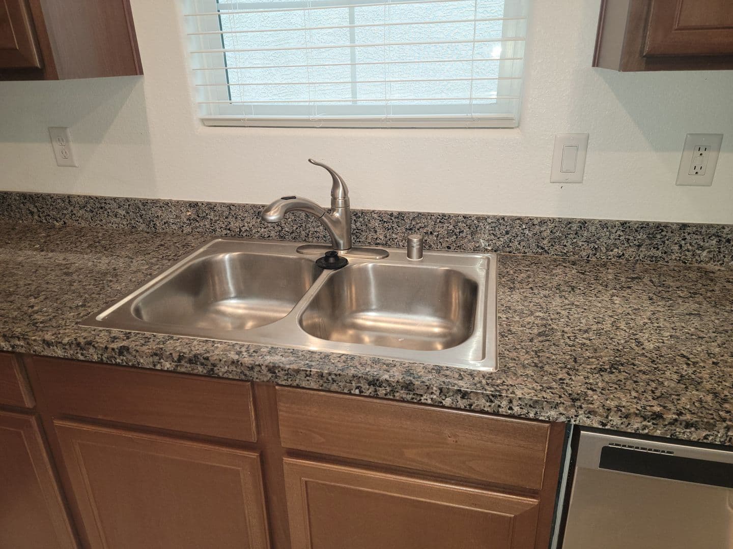 Las Vegas House: 6088 Rose Springs Ave