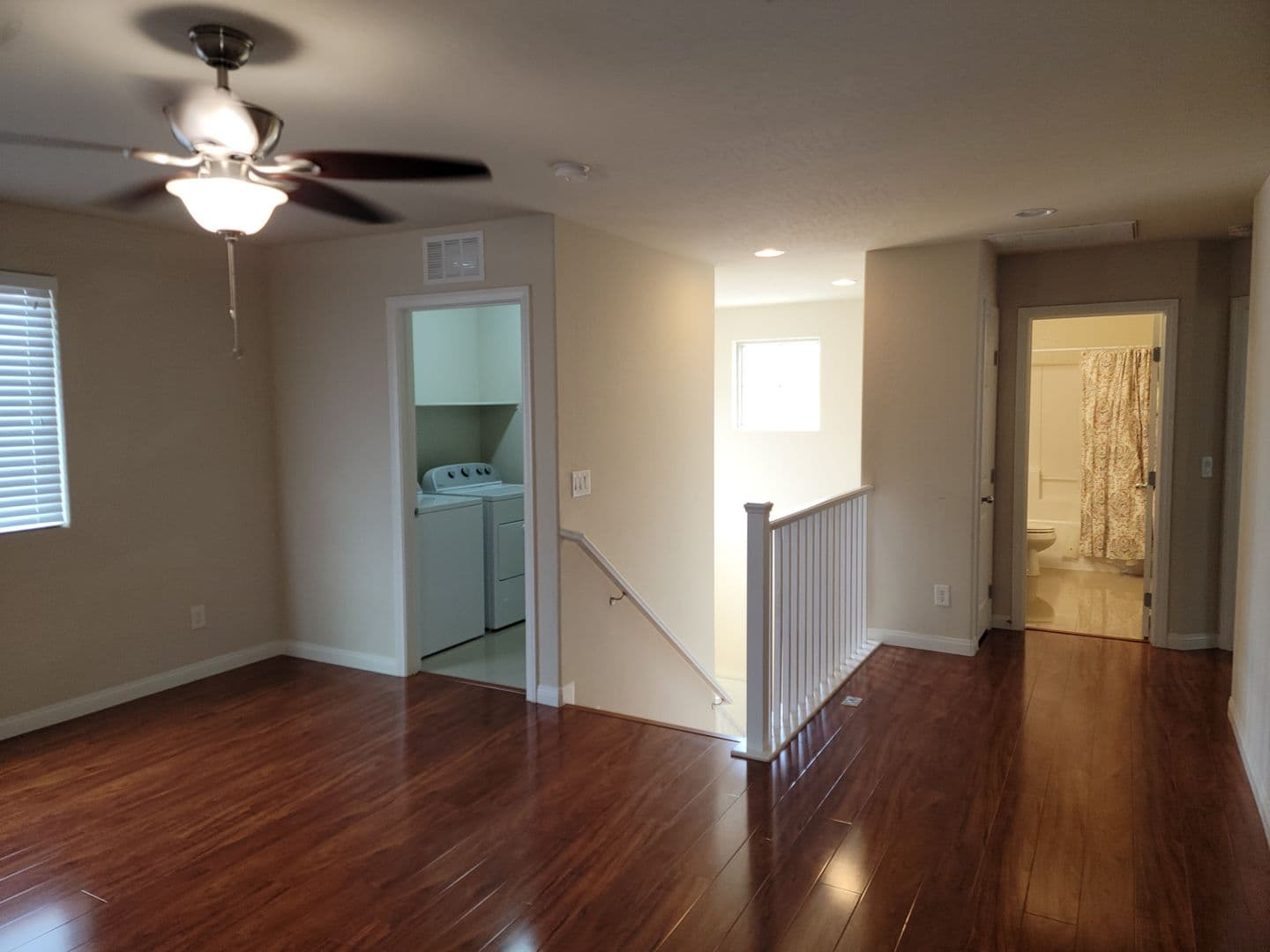 Las Vegas House: 318 Glacier Meadow Road