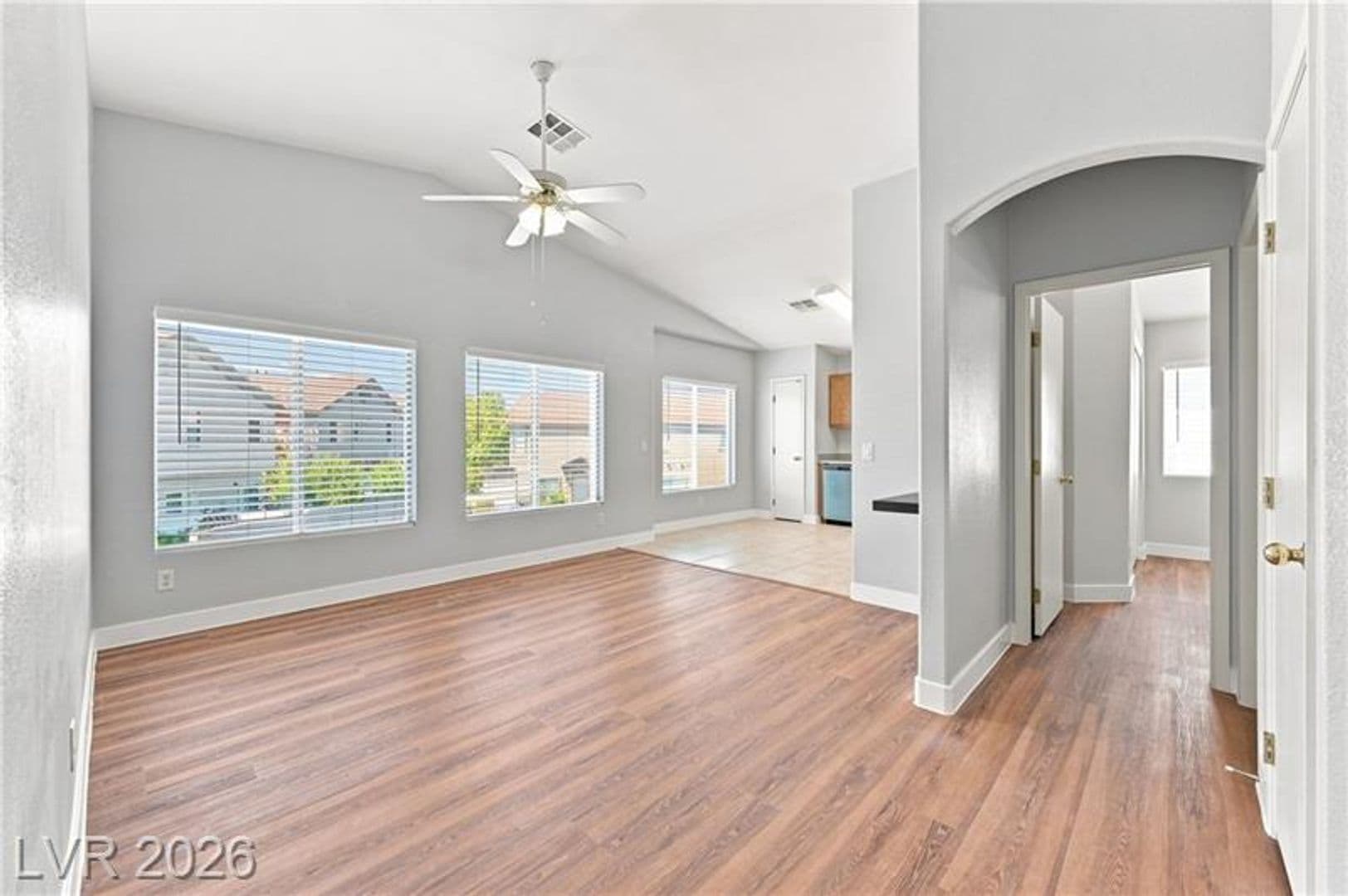 Henderson House: 6060 Allred Ave #101