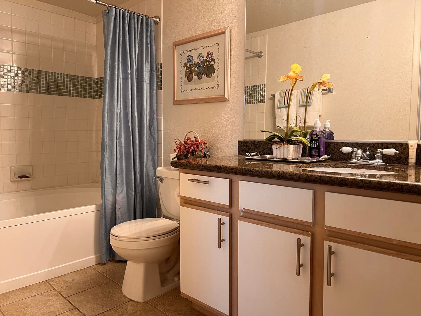 Las Vegas House: 2300 E Silverado Ranch Blvd #2158