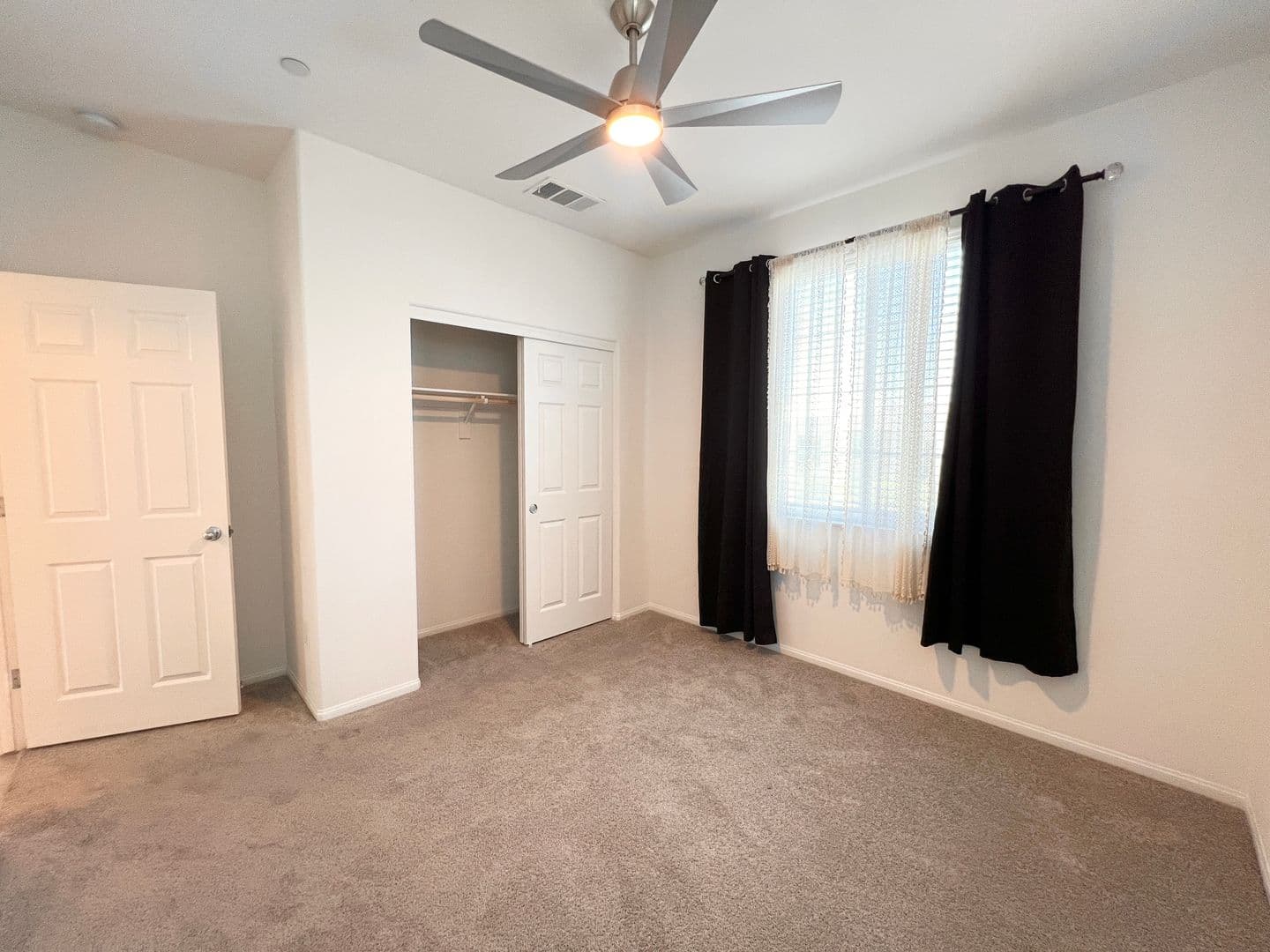 las Vegas House: 5641 Spellbinding St