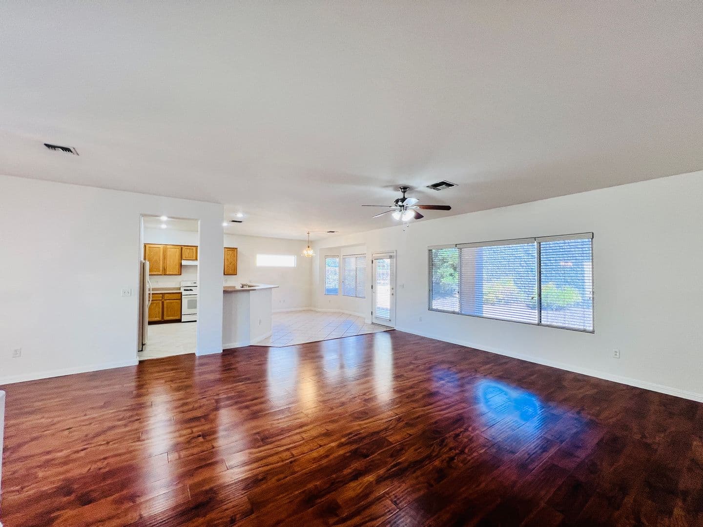 Henderson House: 3047 Hickory Valley Rd