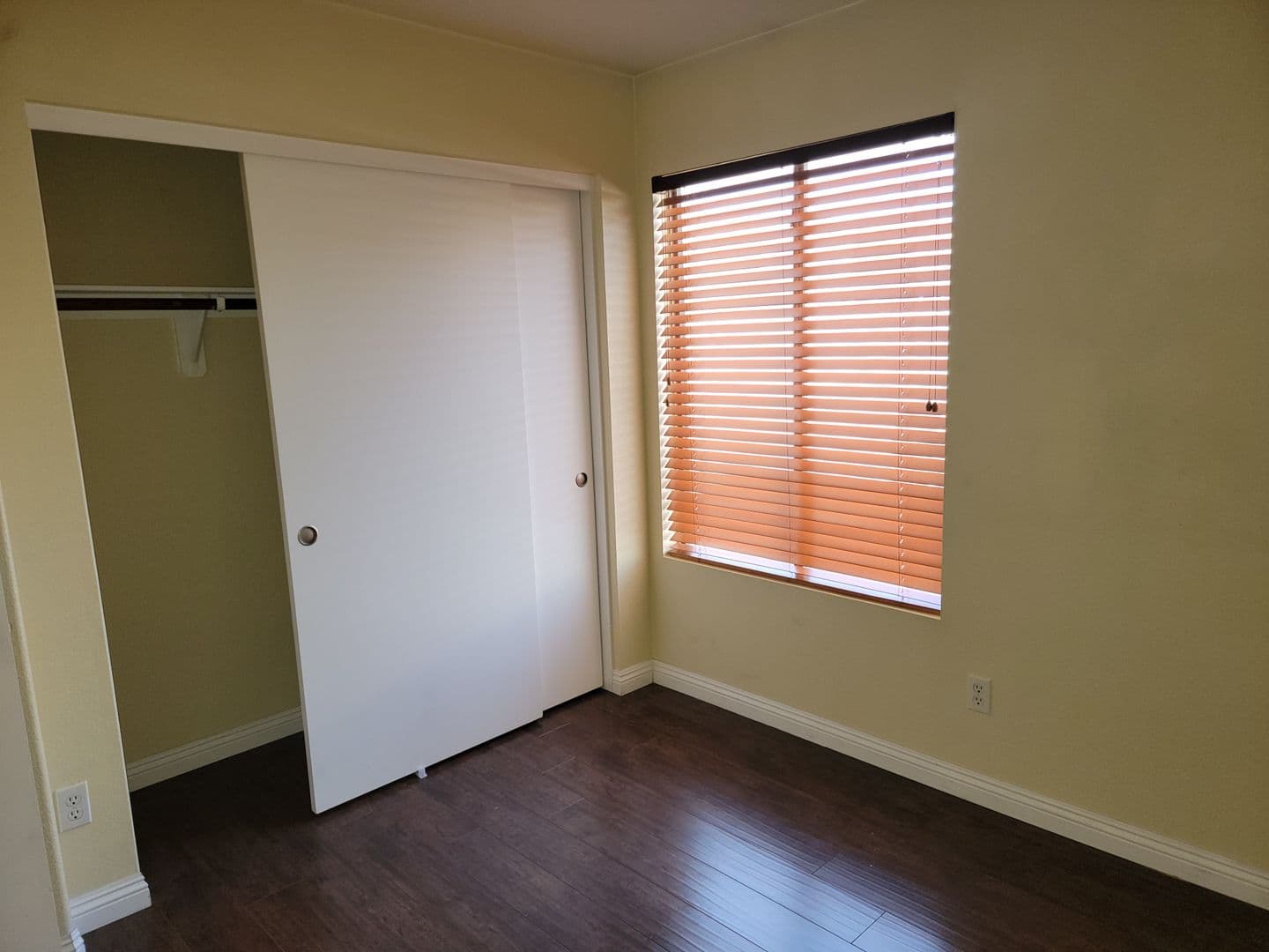 Las Vegas House: 1086 Silver Creek Ave