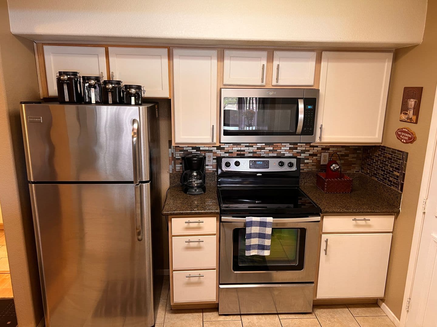 Las Vegas House: 2300 E Silverado Ranch Blvd #2158