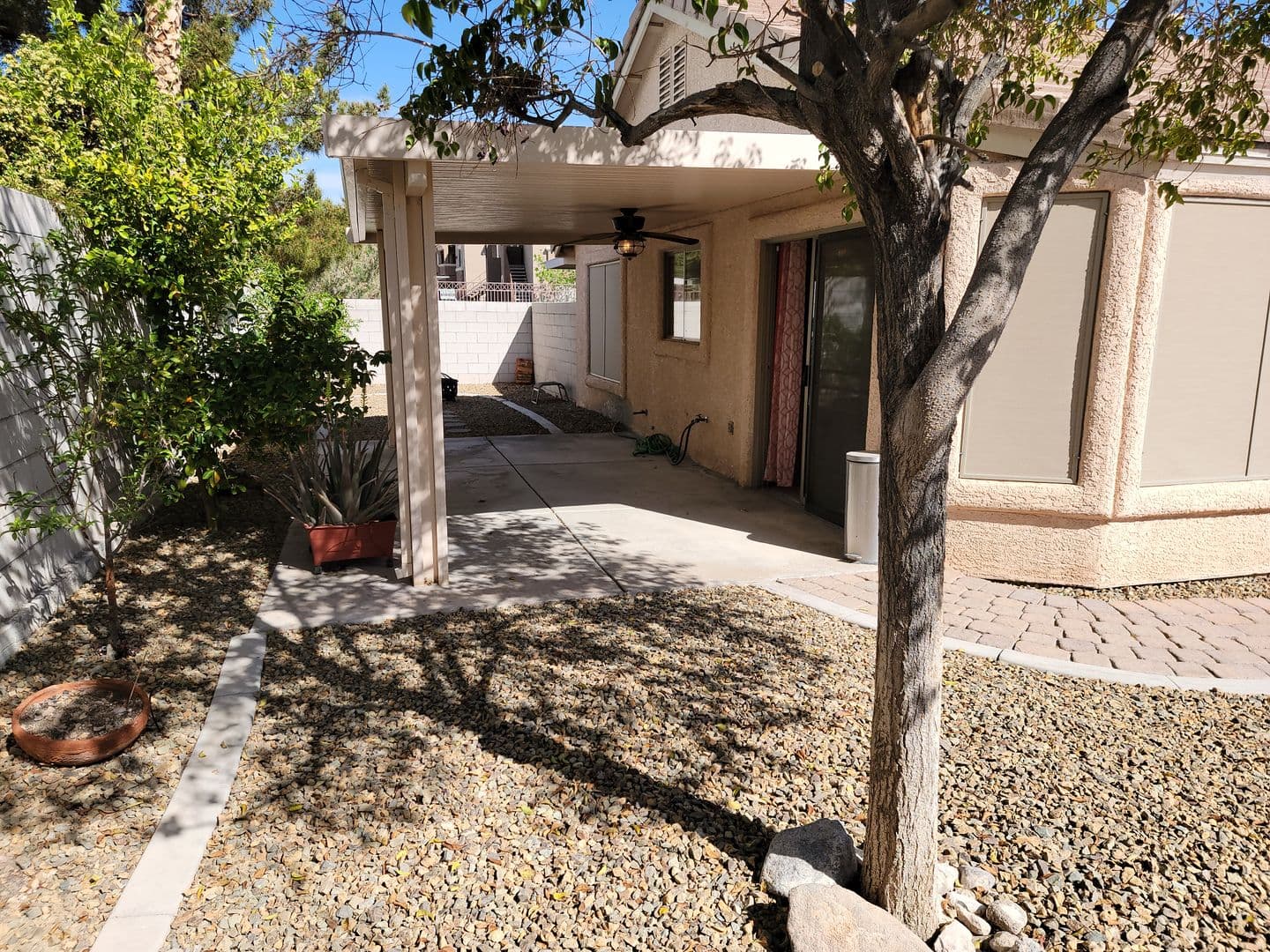 Las Vegas House: 1086 Silver Creek Ave