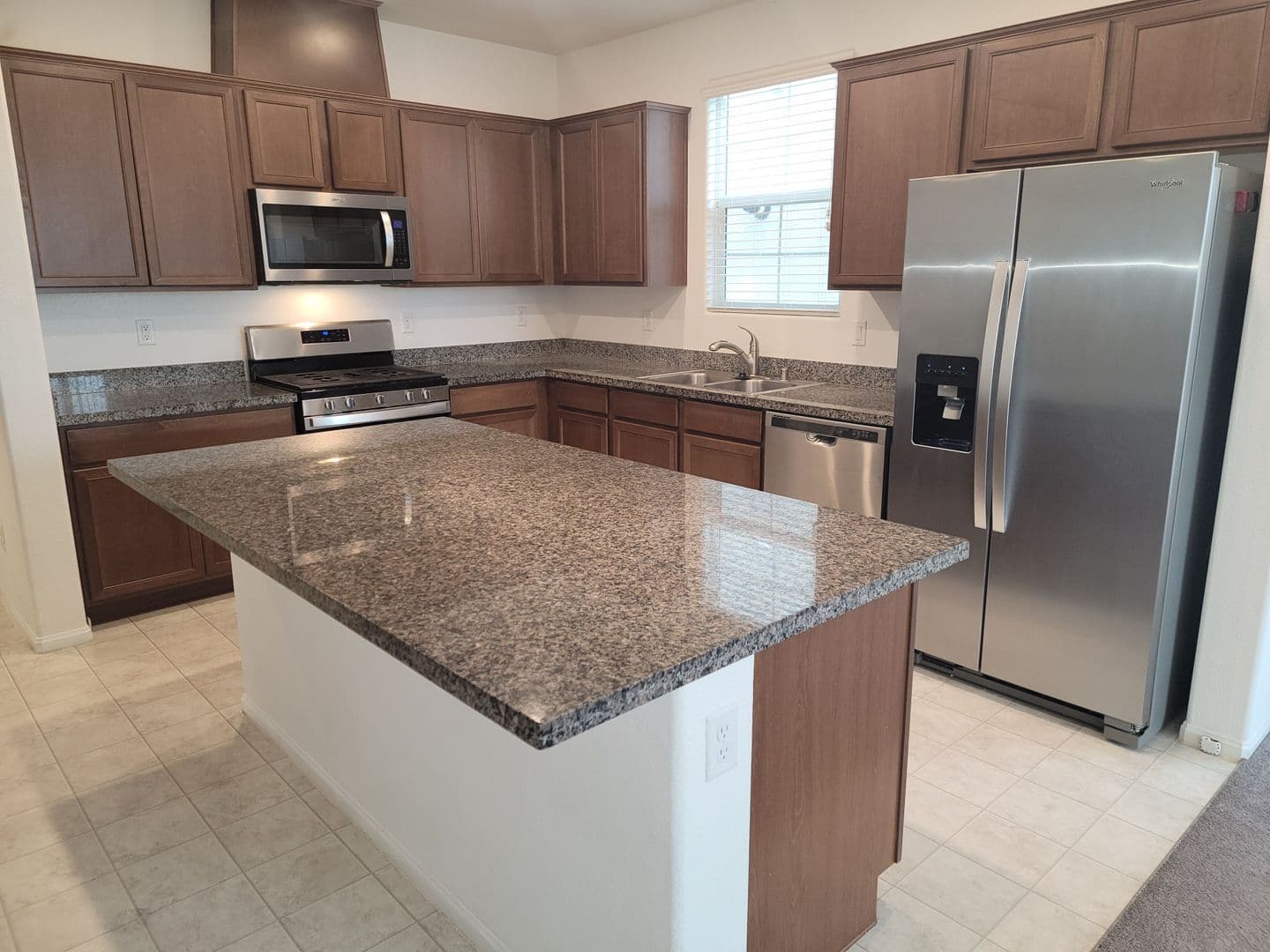 Las Vegas House: 6088 Rose Springs Ave