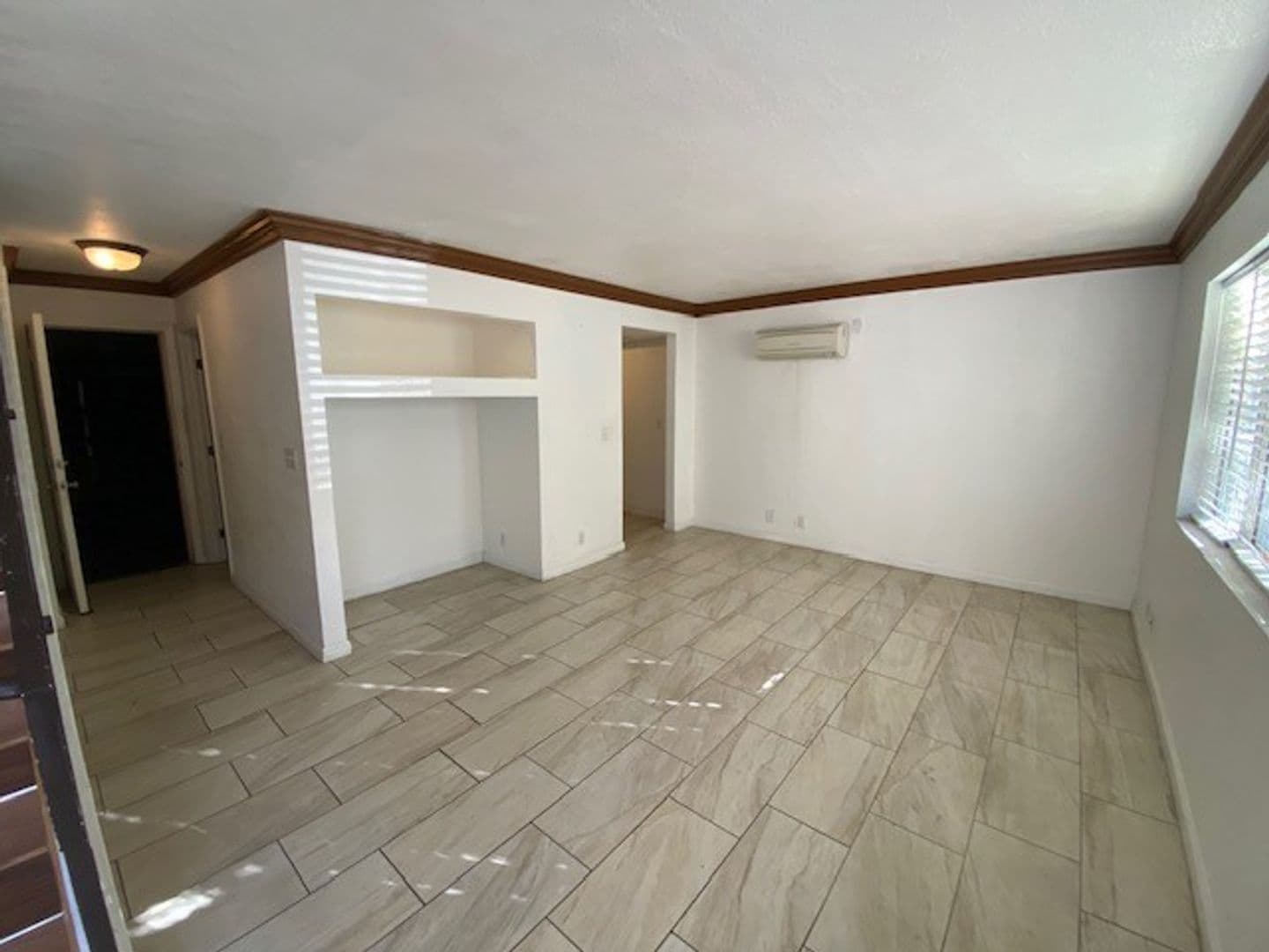 Las Vegas House: 100 S. Crestline Dr #64