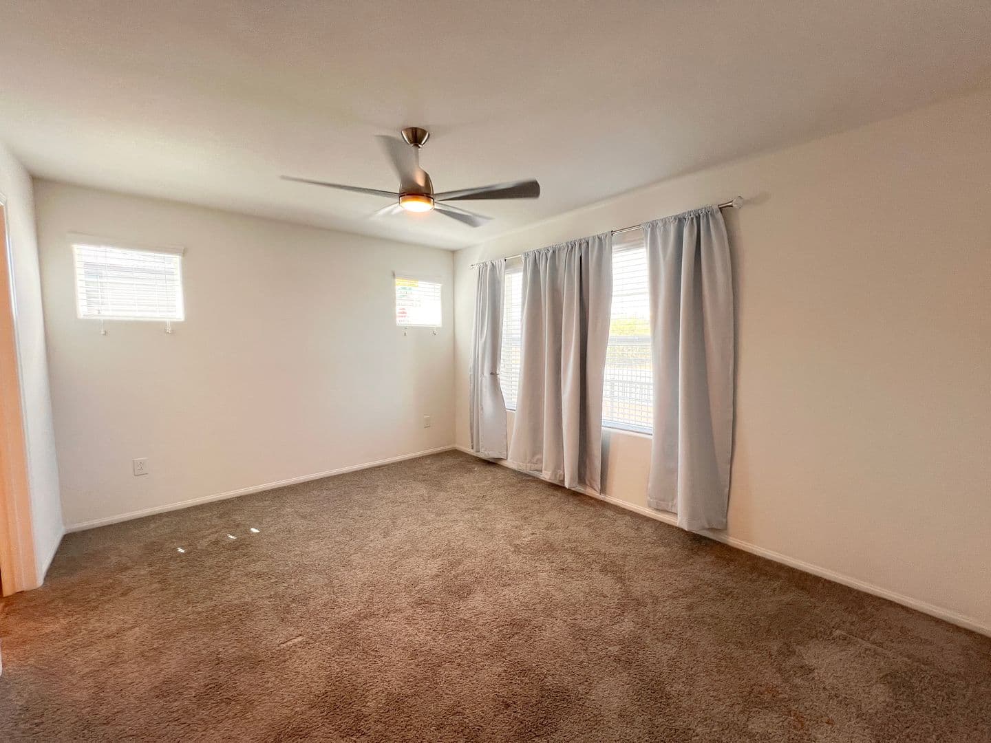 las Vegas House: 5641 Spellbinding St