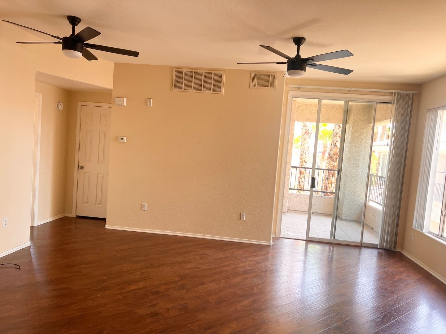 Las Vegas House: 7135 S. Durango Dr #307