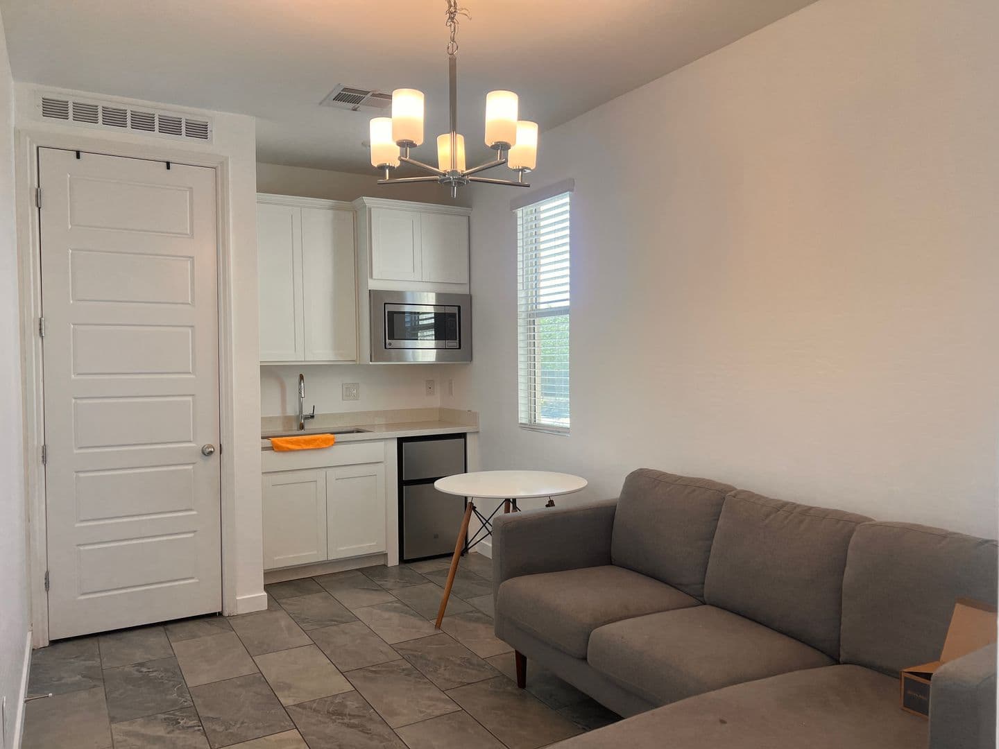 North Las Vegas Apartment: 5713 Old Pine St