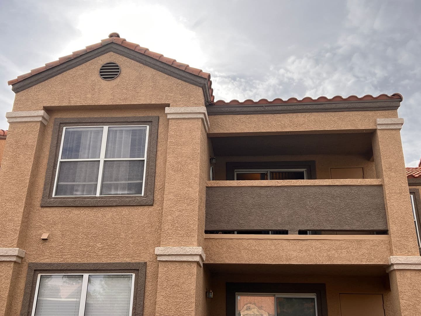 Las Vegas House: 2300 E Silverado Ranch Blvd #2158