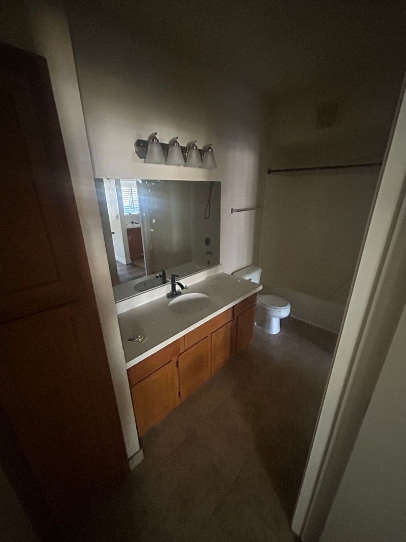 Las Vegas House: 9620 W Russell Rd #1010